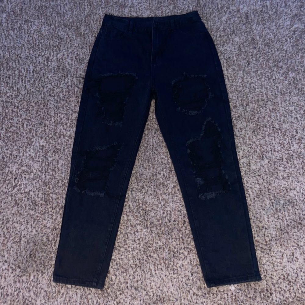 Black SHEIN boyfriend jeans